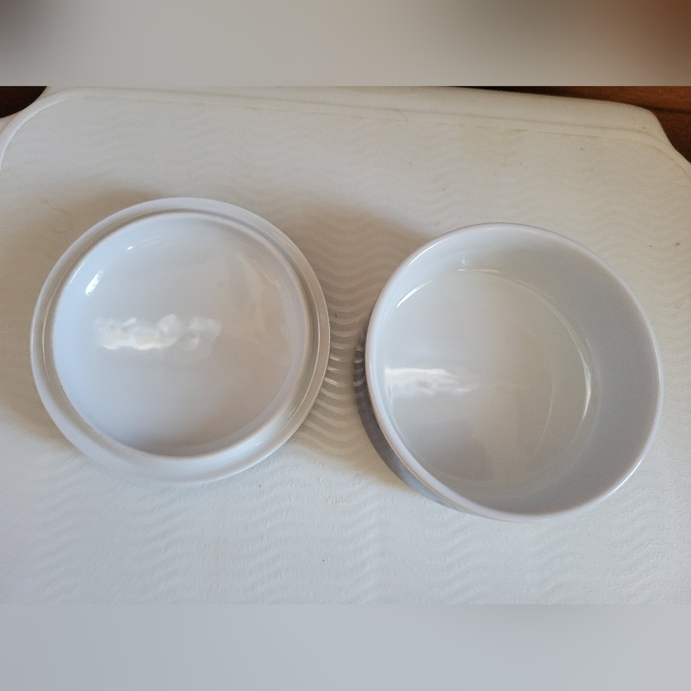 Tiffany & Co. 2007 commemorative Lexus Toyota anniversary trinket dish gold trim - Picture 3 of 7